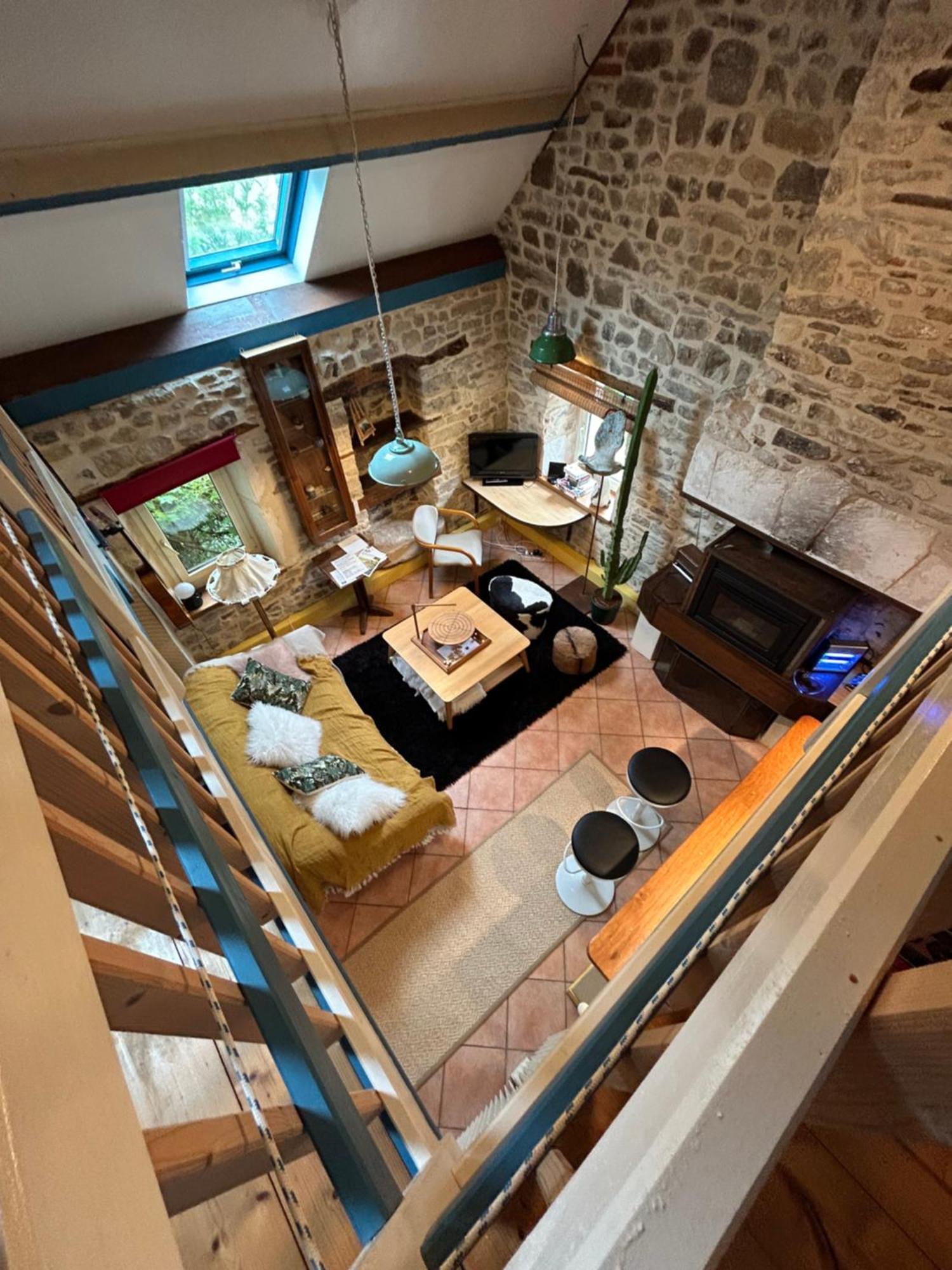 La Cage Aux Oiseaux Bed & Breakfast La Lande-de-Goult Bagian luar foto