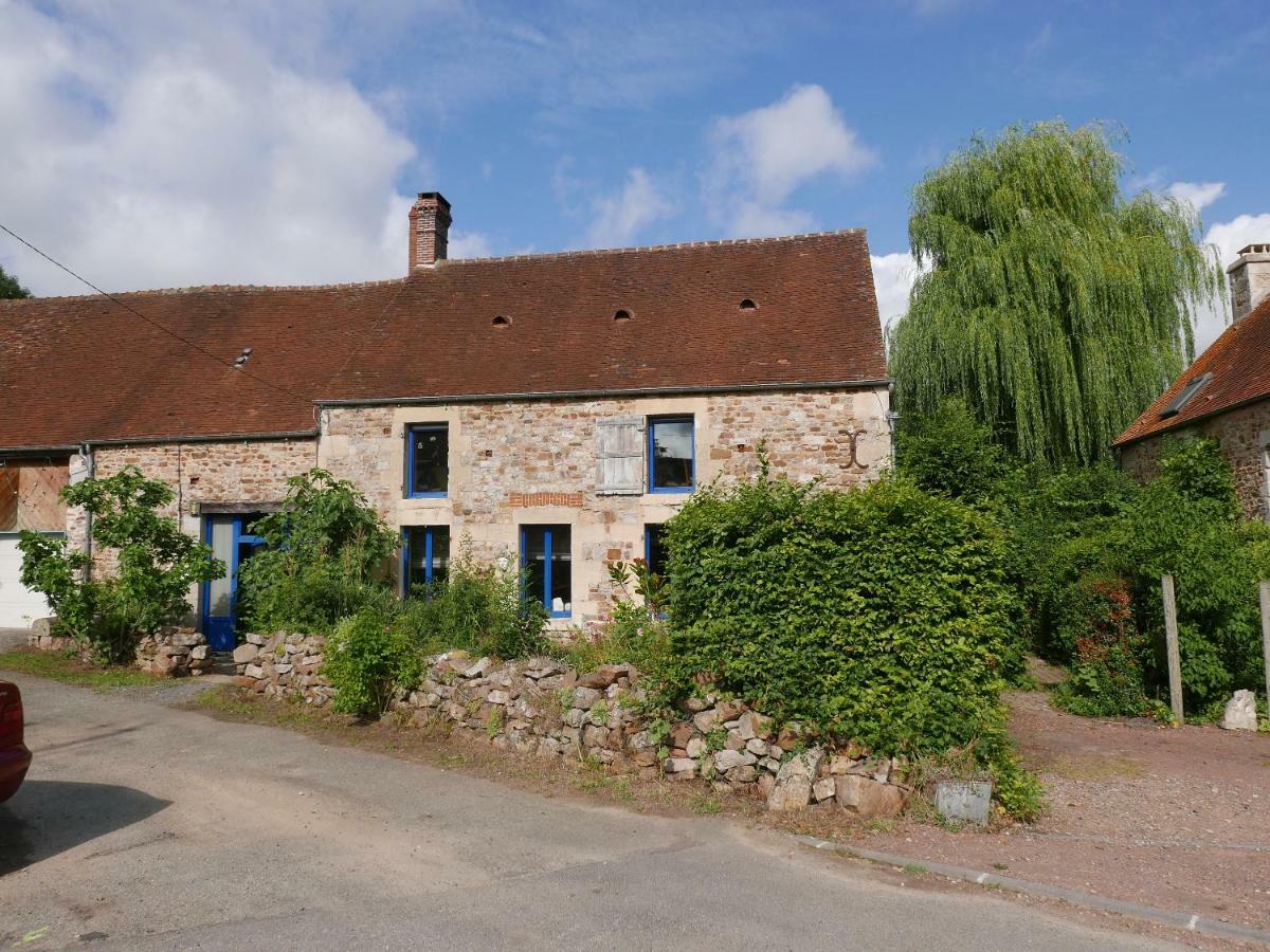 La Cage Aux Oiseaux Bed & Breakfast La Lande-de-Goult Bagian luar foto