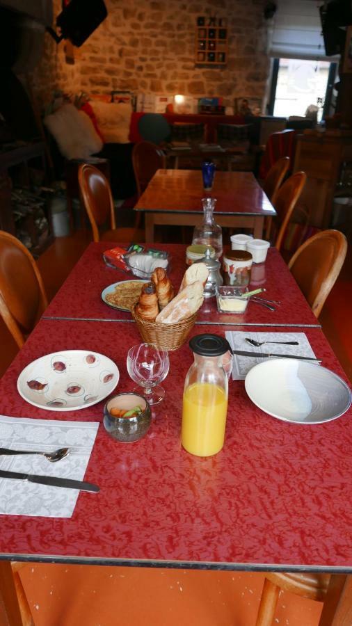 La Cage Aux Oiseaux Bed & Breakfast La Lande-de-Goult Bagian luar foto